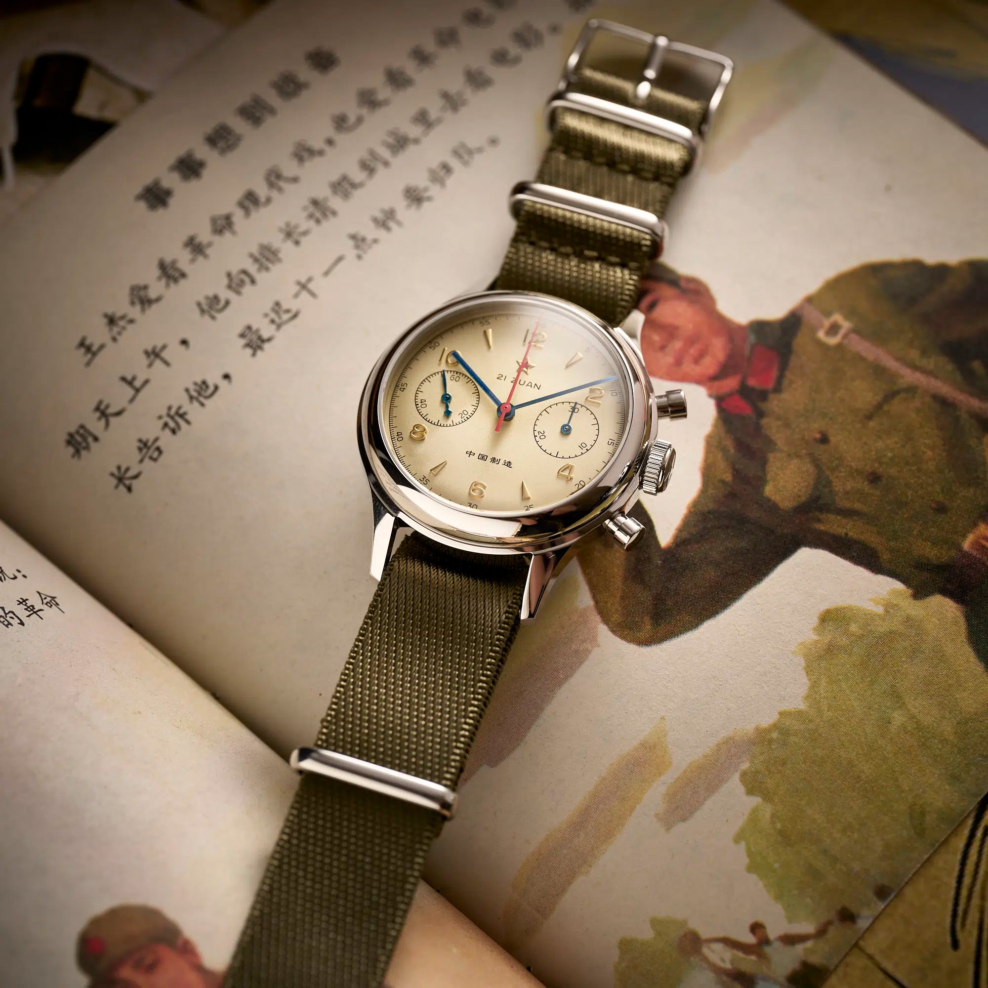 Ravbold Acrylic Roster War - Montre chronographe 38 mm